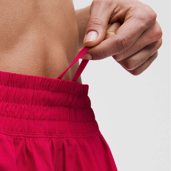 Lululemon Shake It Out High-Rise Running Short 2.5" Pink Dragonfruit Sz XXXS NWT - Picture 3 of 12